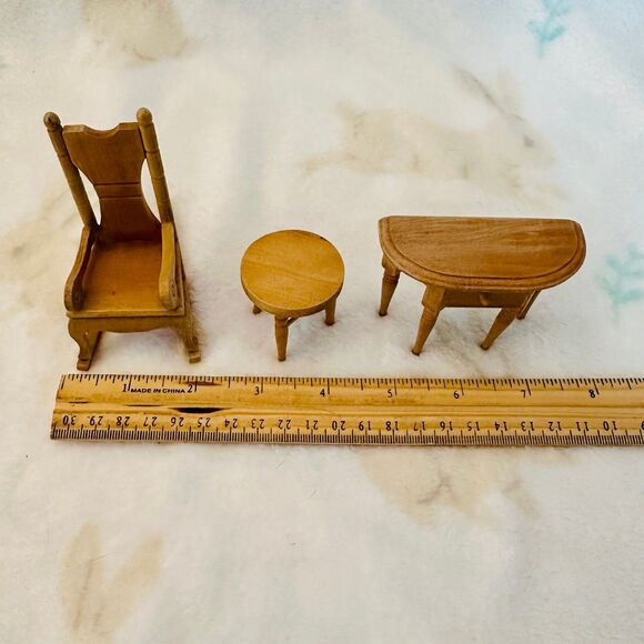 Vintage Wooden Doll House Furniture - Picture 7 of 7